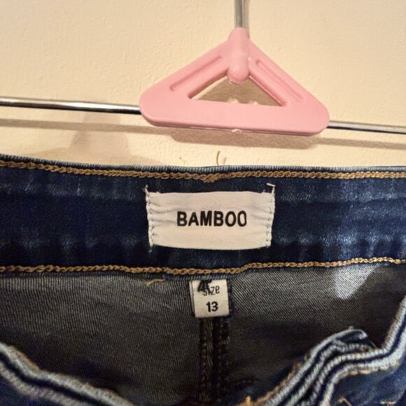 Vintage Levi's 550 Relaxed Fit Jeans - Classic 90s Y2K Denim Vibes - Picture 3 of 4